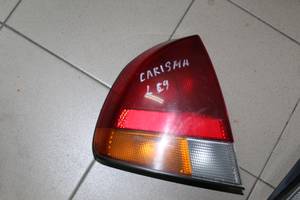 Фонарь задний для Mitsubishi Carisma 1995-1999