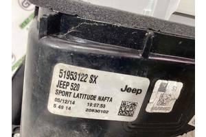 б/у Ліхтар задній лівий Jeep Renegade 2016 68429903AA