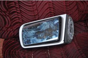 Mercedes дзеркало 2028110198 зламані кріплення всередині ЧИТАТИ ОПИС