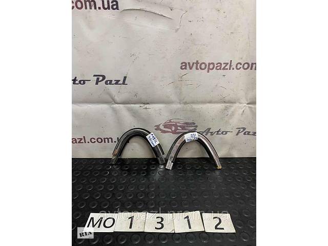 MO1312 73510SWA003 Молдинг хром Скла багажника R (уголок - 100грн) Honda CR-V 3 06- 41-02-01