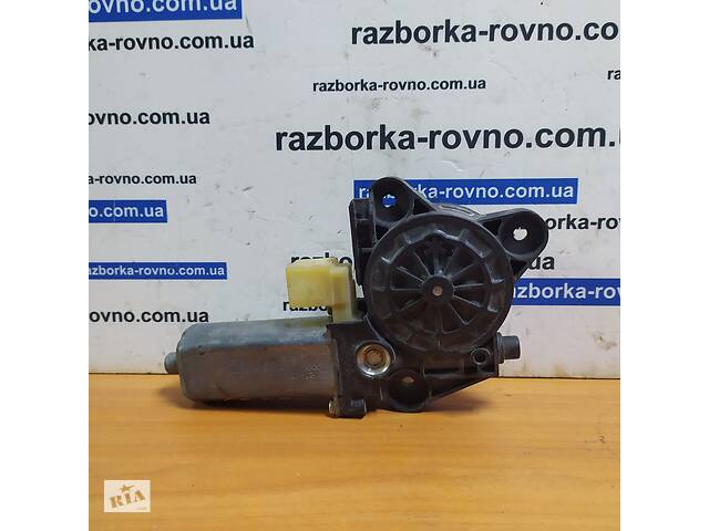 Моторчик склопідйомника задній правий Mercedes W203 2000-2004 6pin A2038203042 104047-XXX