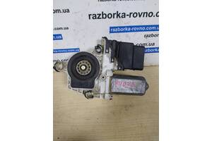 Моторчик склопідйомника задній правий Volkswagen Golf IV 1993-1997 18pin 053.60060.01 101388-100