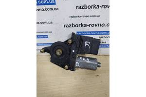 Моторчик стеклоподъемника задний правый Volkswagen Passat B5 1996-2005 18pin 0130821696