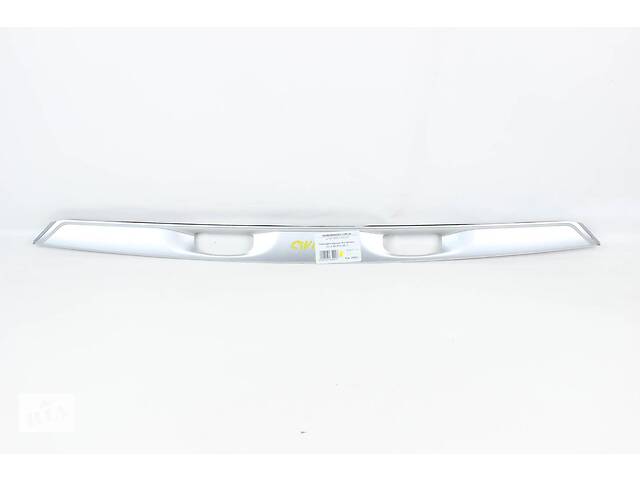 Накладка кришки багажника Honda Civic 4D (FD) 2006-2011 74890-SNB-00 (20563)