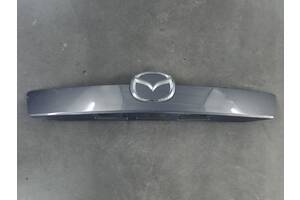 Накладка кришки багажника Mazda CX-9 CX9 2007-2012р. EG2150810E / TD1150811