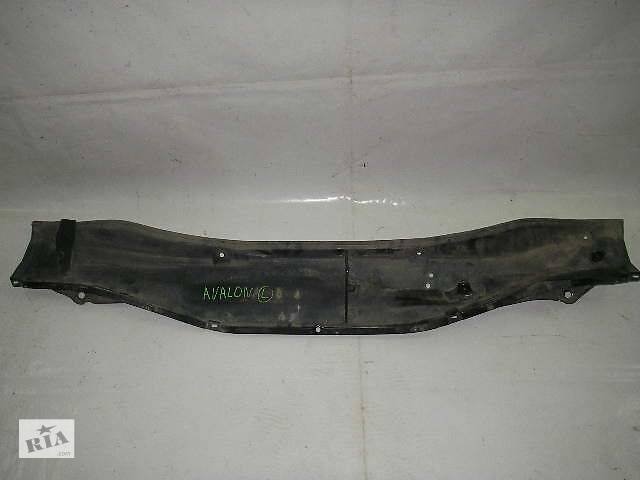 Накладка под дворники Toyota Avalon (GSX30) 2005-2011 55508AC010 (6944)