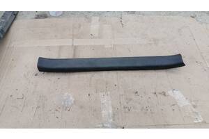 Накладка порога переднего левого внутренняя 679140D080 Toyota Yaris 1999-2006 1.3