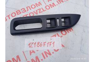 накладка ручки передня ліва для Skoda Octavia A5 2004-2008 1Z1867171