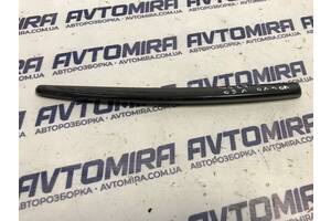Накладка скла кришки багажника ліва Volvo V50 2004-2012 30762977