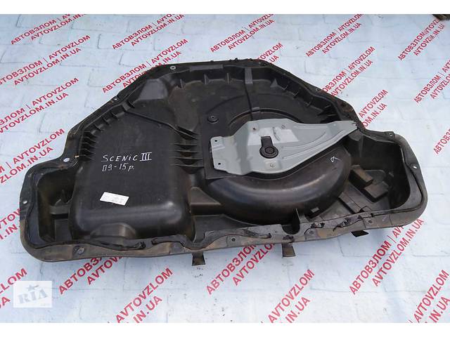 Ніша запасного колеса для Renault Grand Scenic III 745140013R