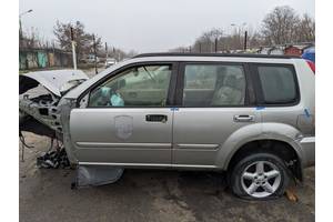 NISSAN X-TRAIL T30 Дверь Дверка передня ліва H01018H7MM