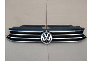 Новая аналог решетка радиатора всборе с емблемою для Volkswagen Passat B8 2014-2017 год Европа // есть дефект !