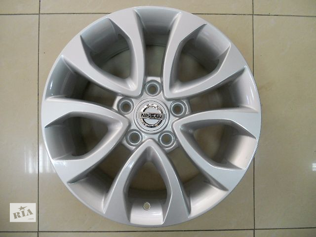 Цена за диск. Новые R16 5x114.3 Оригинальные литые диски на NISSAN X-Trail, Juke, Qashqai, Teana производство Япон