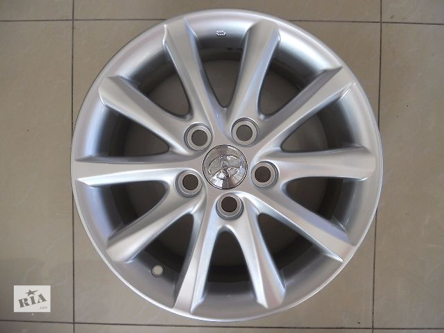 Цена за диск. Новые R16 5x114.3 Оригинальные литые диски TOYOTA Camry, Corolla, Rav4 фирменные диски. Производство