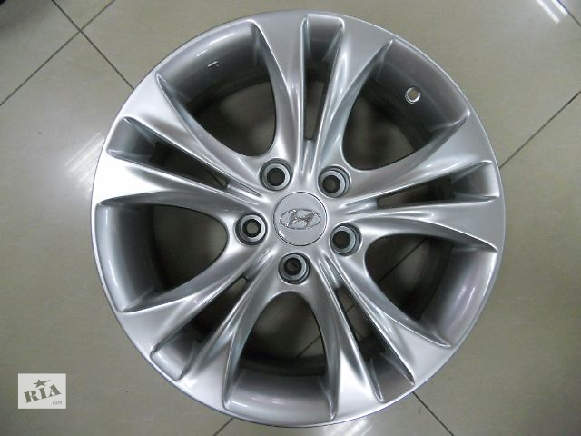 Цена за диск. Новые R17 5x114.3 Оригинальные литые диски на HYUNDAI Sonata, Azera, Grandeur фирменные, производств