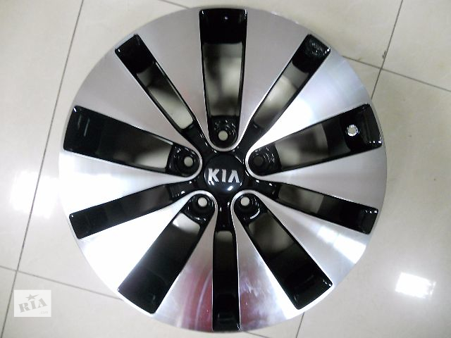 Цена за диск. Новые R17 5x114.3 Оригинальные литые диски на KIA Sportage, Sorento фирменные, производство Ю.Корея