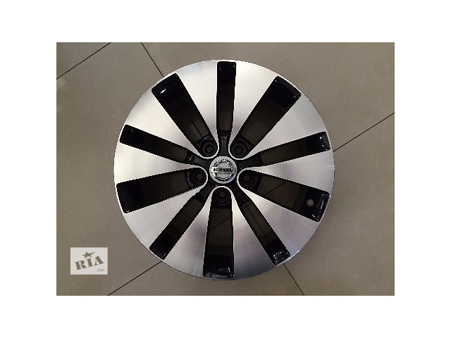 Цена за диск. Новые R17 5x114.3 Оригинальные литые диски на NISSAN X-Trail, Juke, Qashqai, Teana производство Япон