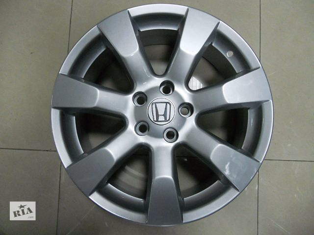 Новые R18 5x114.3 Оригинальные литые диски на Honda CR-V фирменные, производство Япония