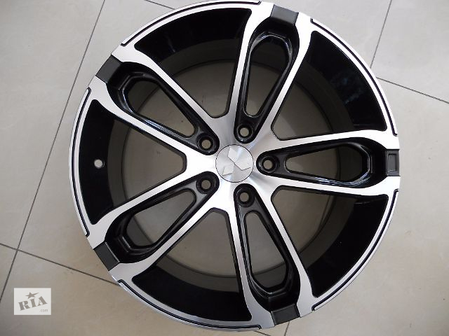 Цена за диск. Новые R18 5x114.3 Оригинальные литые диски на MITSUBISHI Outlander, ASX, Pajero Pinin фирменные, про