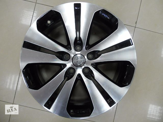 Цена за диск. Новые R18 5x114.3 Оригинальные литые диски на NISSAN X-Trail, Juke, Qashqai, Teana производство Япон