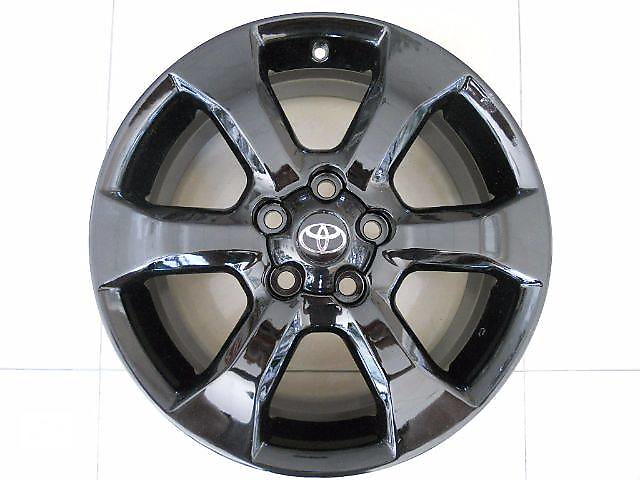 Новые R17 5X114,3 литые диски на TOYOTA Rav 4