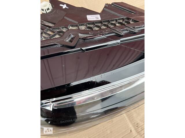 Оптика фары для Skoda SuperB III Жаль Супер б FULL LED РЕСТАЙЛИНГ 2019-2023 - Фото 8