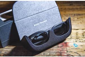 Солнцезащитные очки со звуковым сопровождением Bose Frames audio AR sunglasses