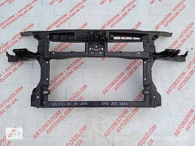 Панель передня для Volkswagen Golf Plus 2004-2013 5M0805588D