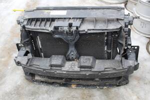 панель передня для Volkswagen Tiguan 2008-2016 2.0tdi