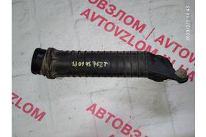 Патрубок інтеркулера для Volkswagen Golf IV 1997-2004 1J0145762T