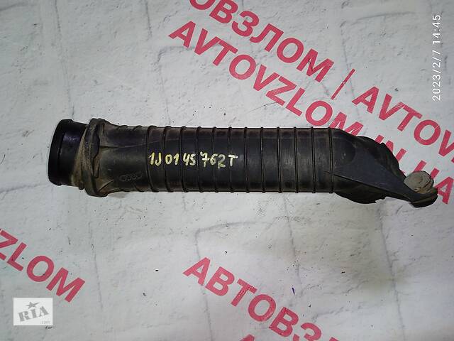 Патрубок интеркулера для Volkswagen Golf IV 1997-2004 1J0145762T