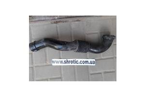 Патрубок Повітряного Фільтра 2. 0 CDI 8200658370 (Б/У), Renault Trafic,Opel Vivaro,Nissan Primastar,Рено Трафик,Опель В. . .