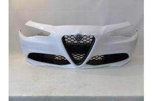 Передній бампер Alfa Romeo Giulia 2015-2021
