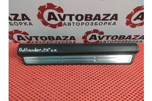 Передня права накладка порога mn124828 для Mitsubishi Outlander 2003-2007