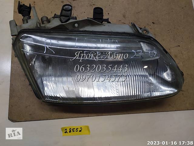 Передняя фара Renault Espace III 1997-2003 Renault Laguna 000028552