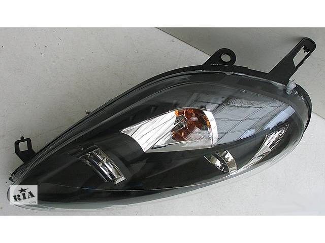 Передние фары Fiat Grande Punto тюнинг оптика - Фото 3