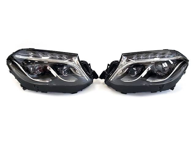 Передние фары на Mercedes GLS X166 2015-2019 год ( Led Intelligent Light System )