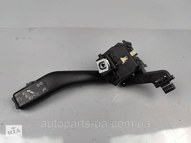 Переключатель подрулевой левый 1k0953513f (КРУИЗ) SKODA OCTAVIA A5