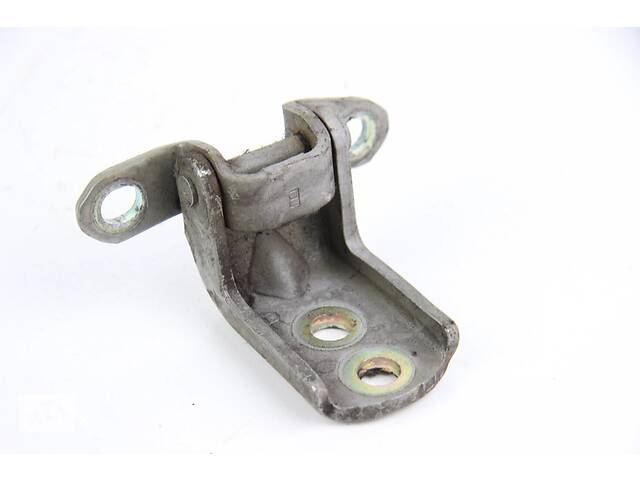 Петля двери задней левой низ Nissan Qashqai (J10) 2007-2014 824202F030 (31736)