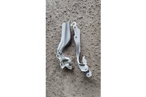 Петля капота ПАРА Subaru XV 11-17 USA 57260FJ0009P 57260FJ0109P