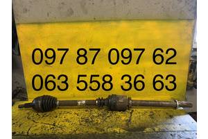 Піввісь полуось Renault Grand Scenic II Megane II Scenic II 8200436366