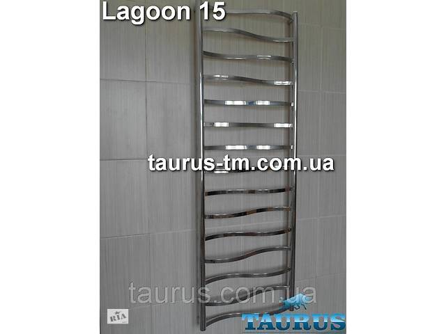 Гигантский полотенцесушитель Lagoon 15 / 1550x500, с перекладинами 20х10 в форме волны. Для больших комнат