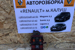 Плюмовая клемма Renault Scenic 2 Megane II 03-09г. (предохранитель рено меган сценик)