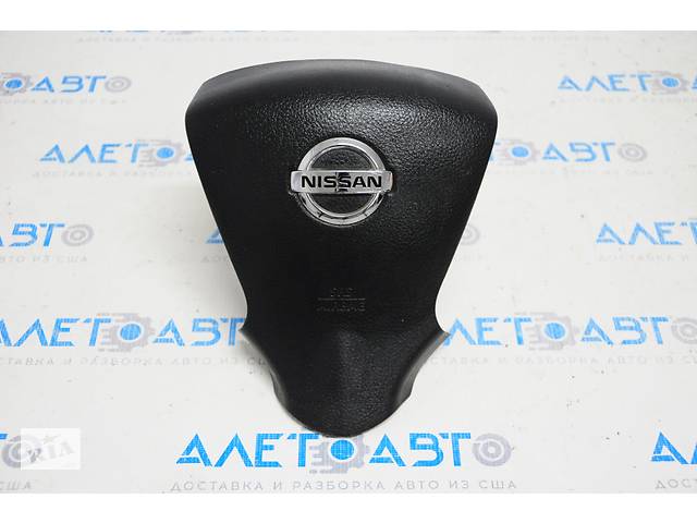 Подушка безопасности airbag в руль водительская Nissan Versa Note 13-19 потерта