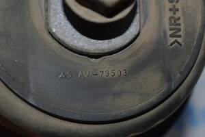 Подушка двигателя правая Lexus IS300 06-13
