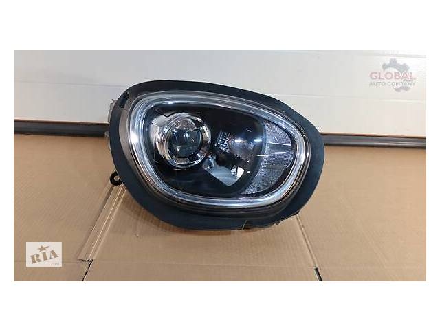 Права фара Mini Countryman F60 Full led