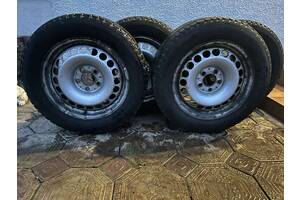 Продам комплект зимових шин 225/55 R16