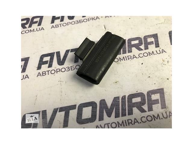 Прокладка ляды резиновая Fiat Punto HB 2005-2018 71744280