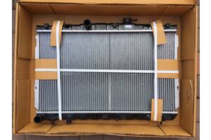Радиатор для Hyundai Elantra 1.6 1.8 2.0 (00-06)