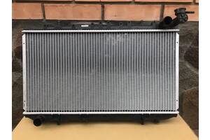 Радиатор для Nissan Primera P10 (90-96)